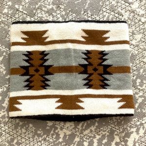 Super cozy western neck cowl